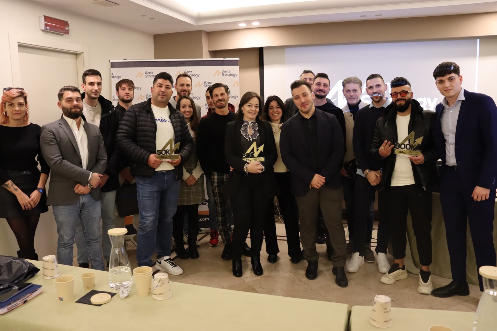 Persone durante un evento AMZ Strategy